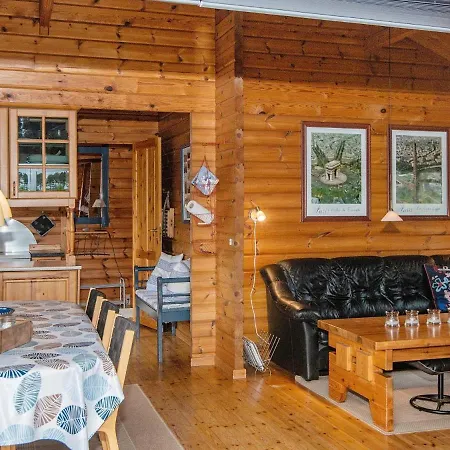 6 Person Holiday In Hébergement de vacances *