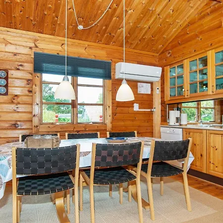 6 Person Holiday In Feriehus