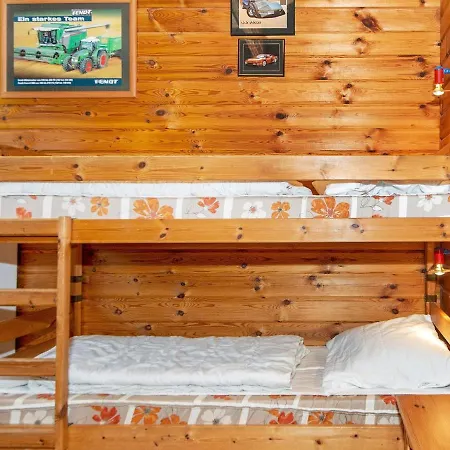 6 Person Holiday In